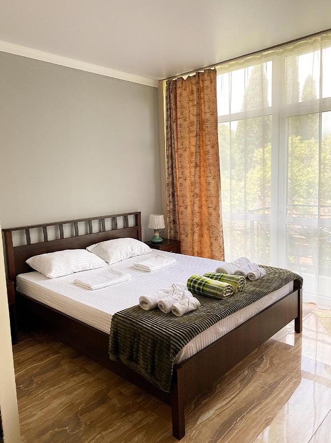 Hotel Golden Gagra Buitenkant foto